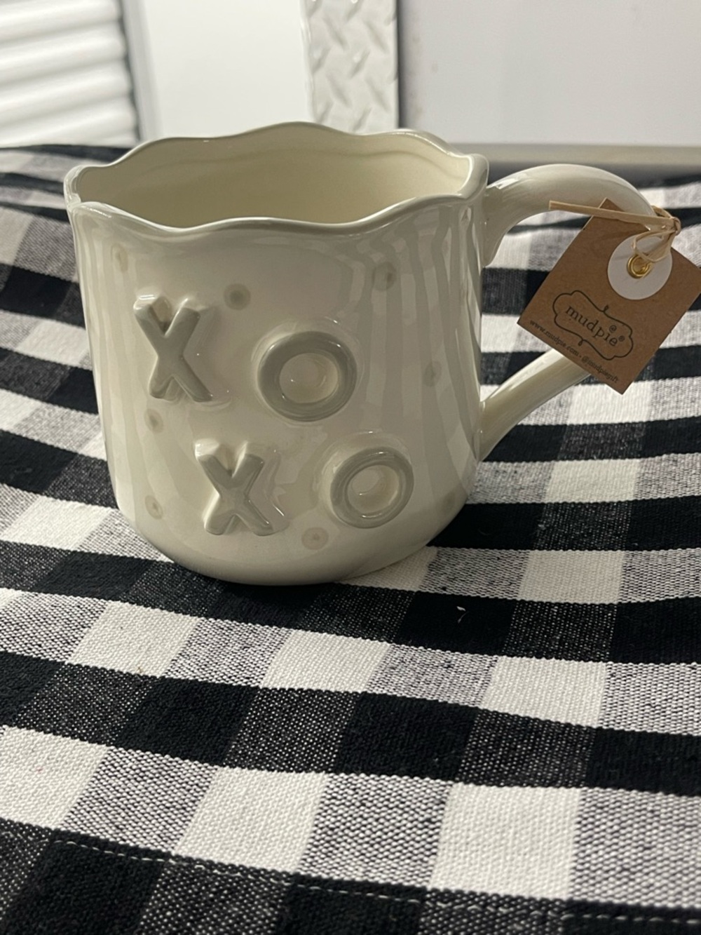 MUD PIE 3D XOXO wavy polka dot mug - Brand new!